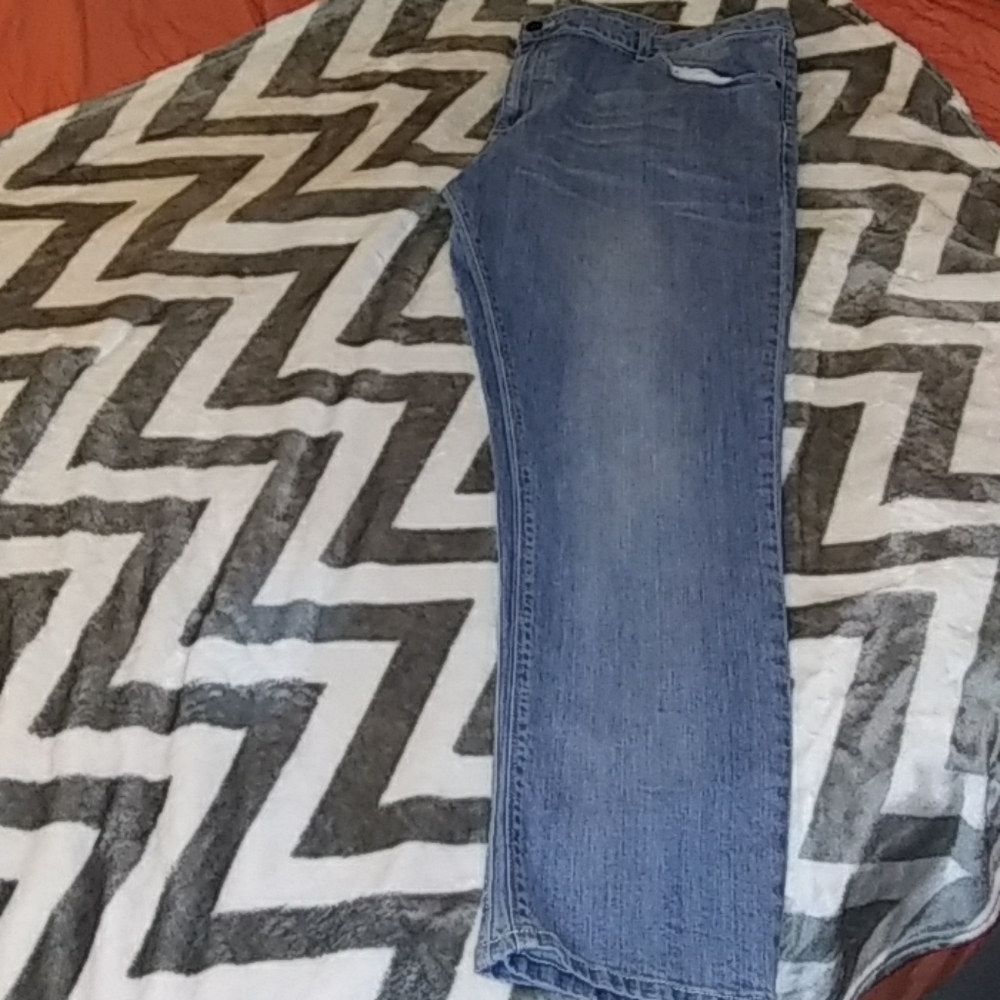 Jeans - Picture 2 of 4